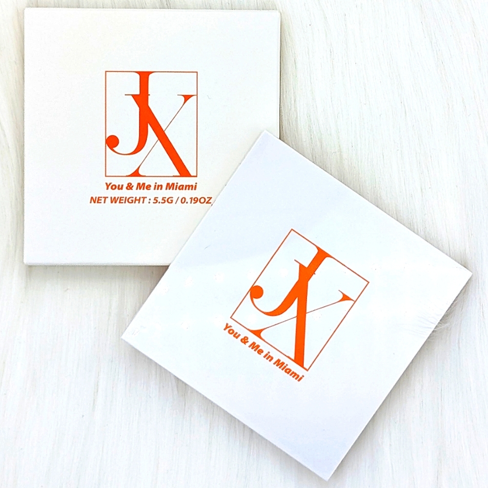 🔴 JUST XIMENA You & Me in Miami Eyeshadow Palette - JX